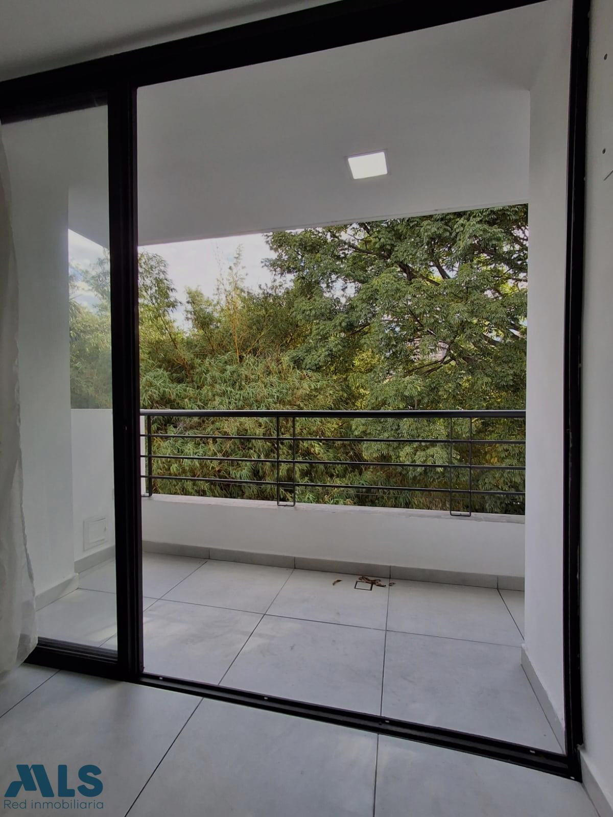 Apartamento con excelente ubicación. bello - manchester