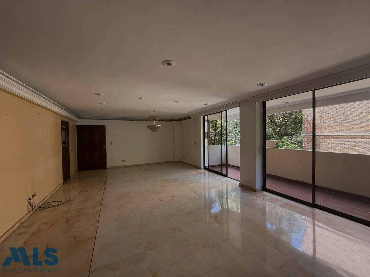 Venta de amplio apartamento en el Poblado , El campestre medellin - el campestre