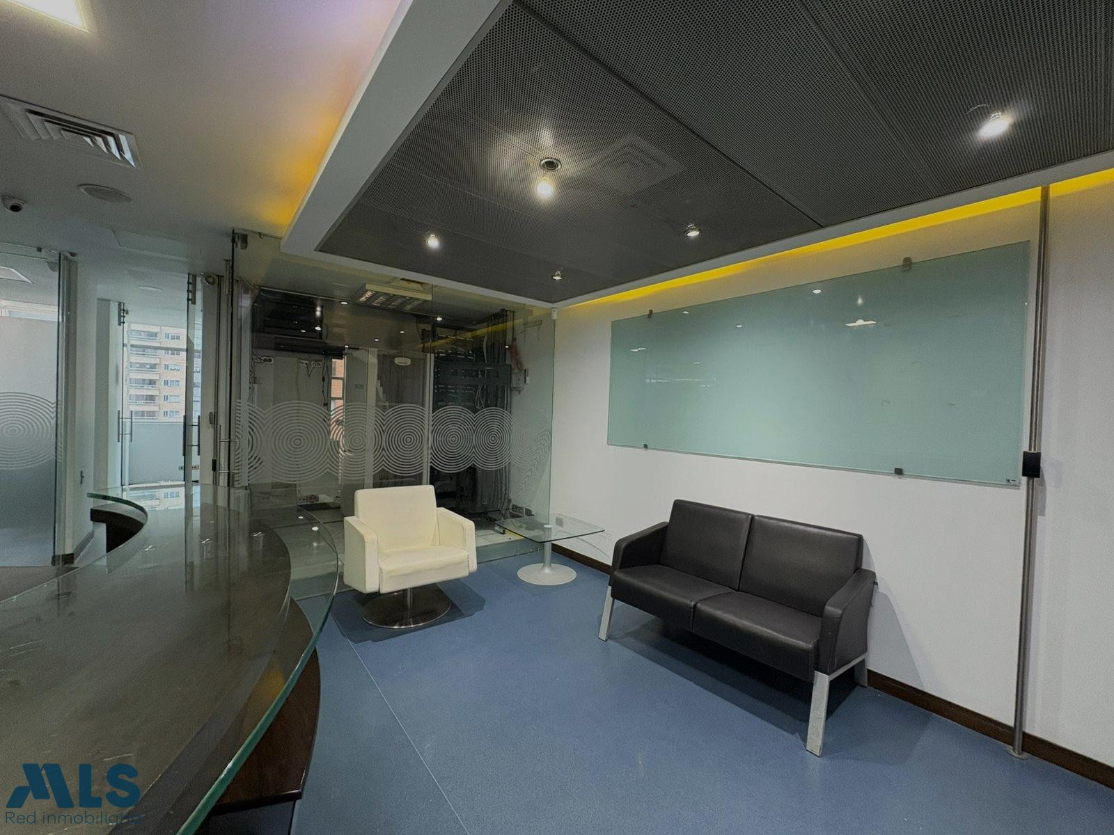 Oficina en venta en Poblado, Sector Ciudad Del Rio medellin - ciudad del rio