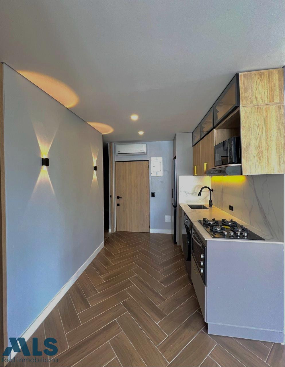 Privacidad y comodidad en La Magnolia, Envigado: Apartamento hermosamente remodelado. envigado - la magnolia