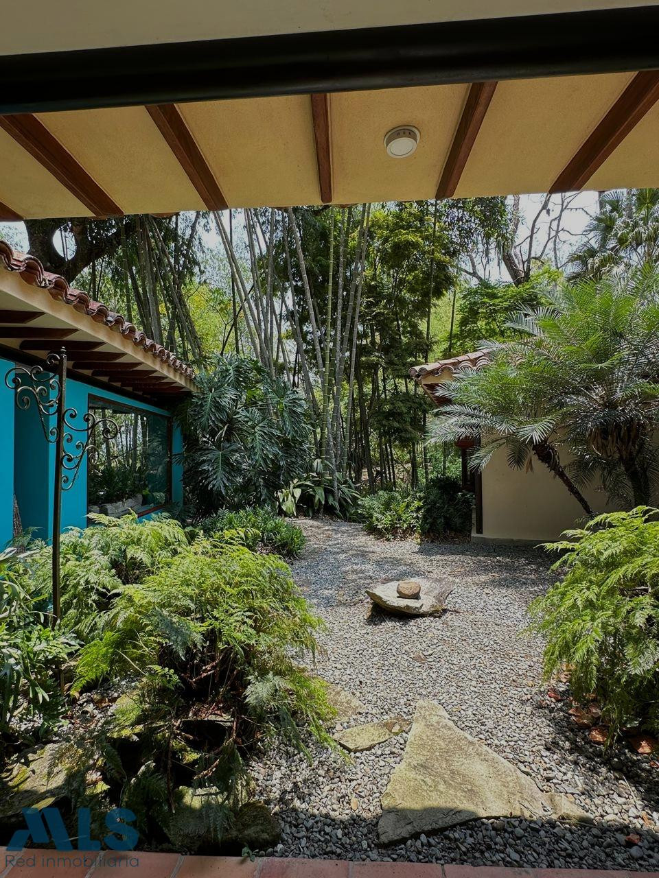VENTA DE HERMOSA FINCA EN VENECIA ANTIOQUIA venecia - la amalia
