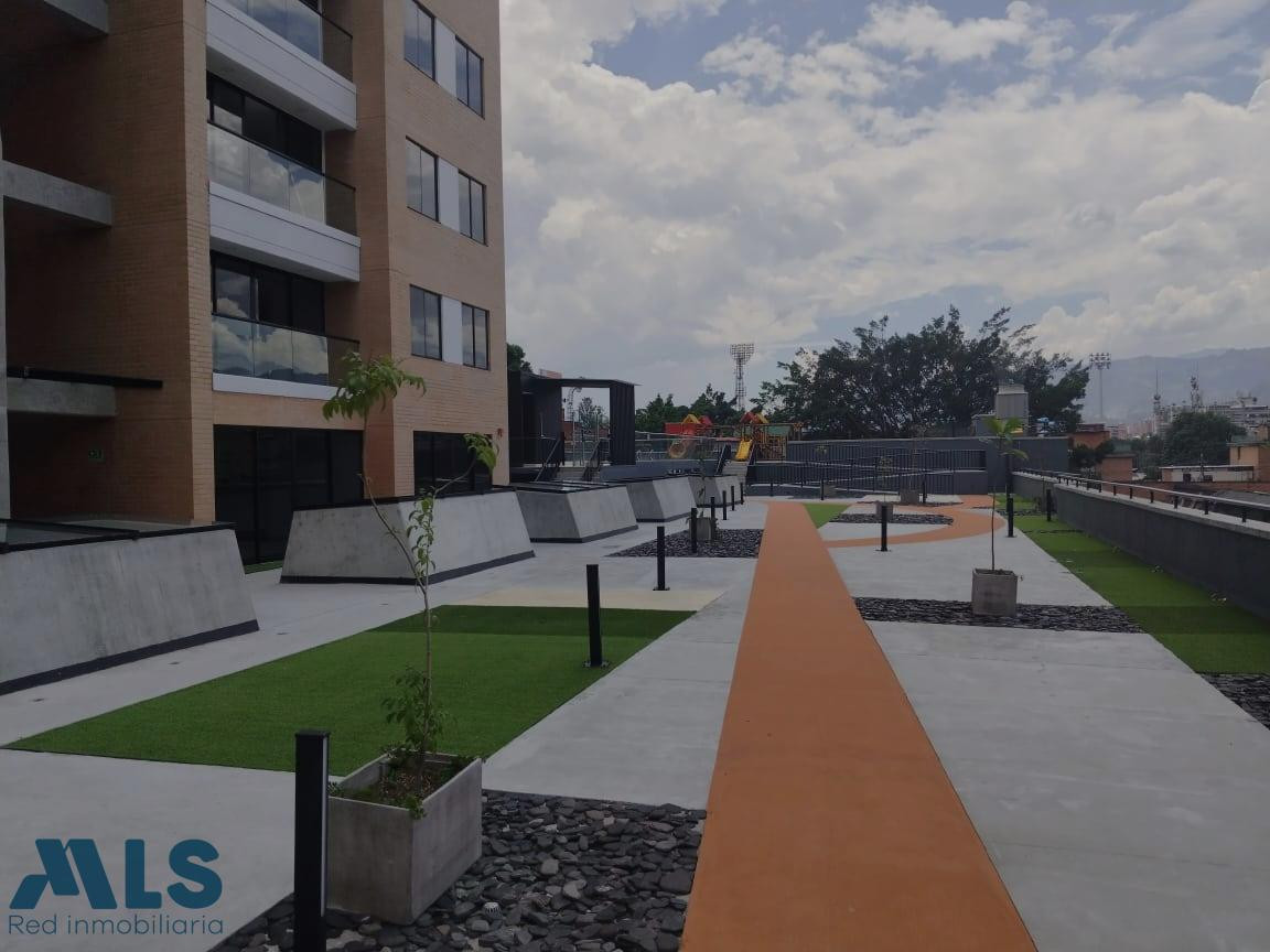 Apartamento en Los Colores . medellin - los colores