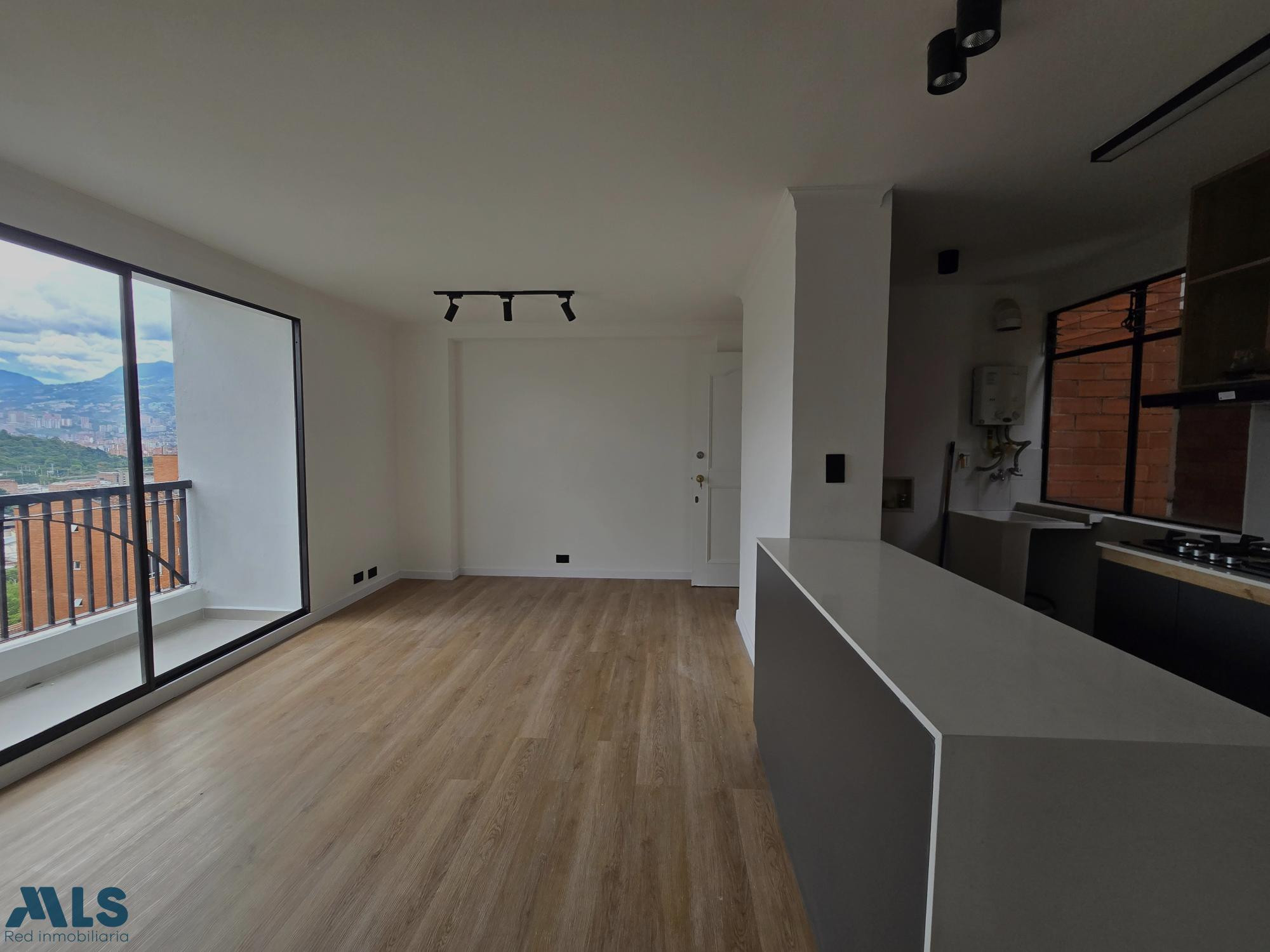 APARTAMENTO EN VENTA EN LOMA DE SAN JULIÁN medellin - loma de san julian