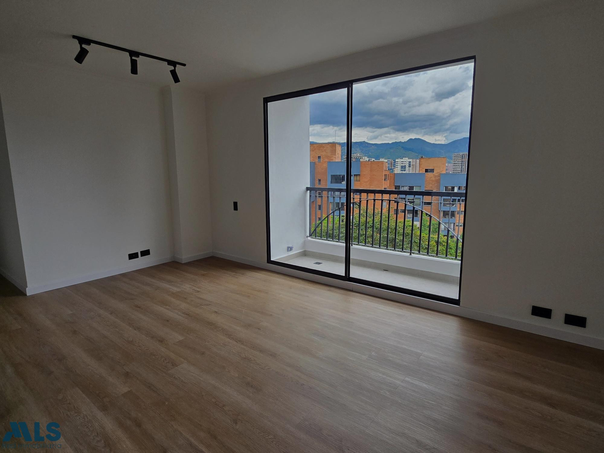 APARTAMENTO EN VENTA EN LOMA DE SAN JULIÁN medellin - loma de san julian