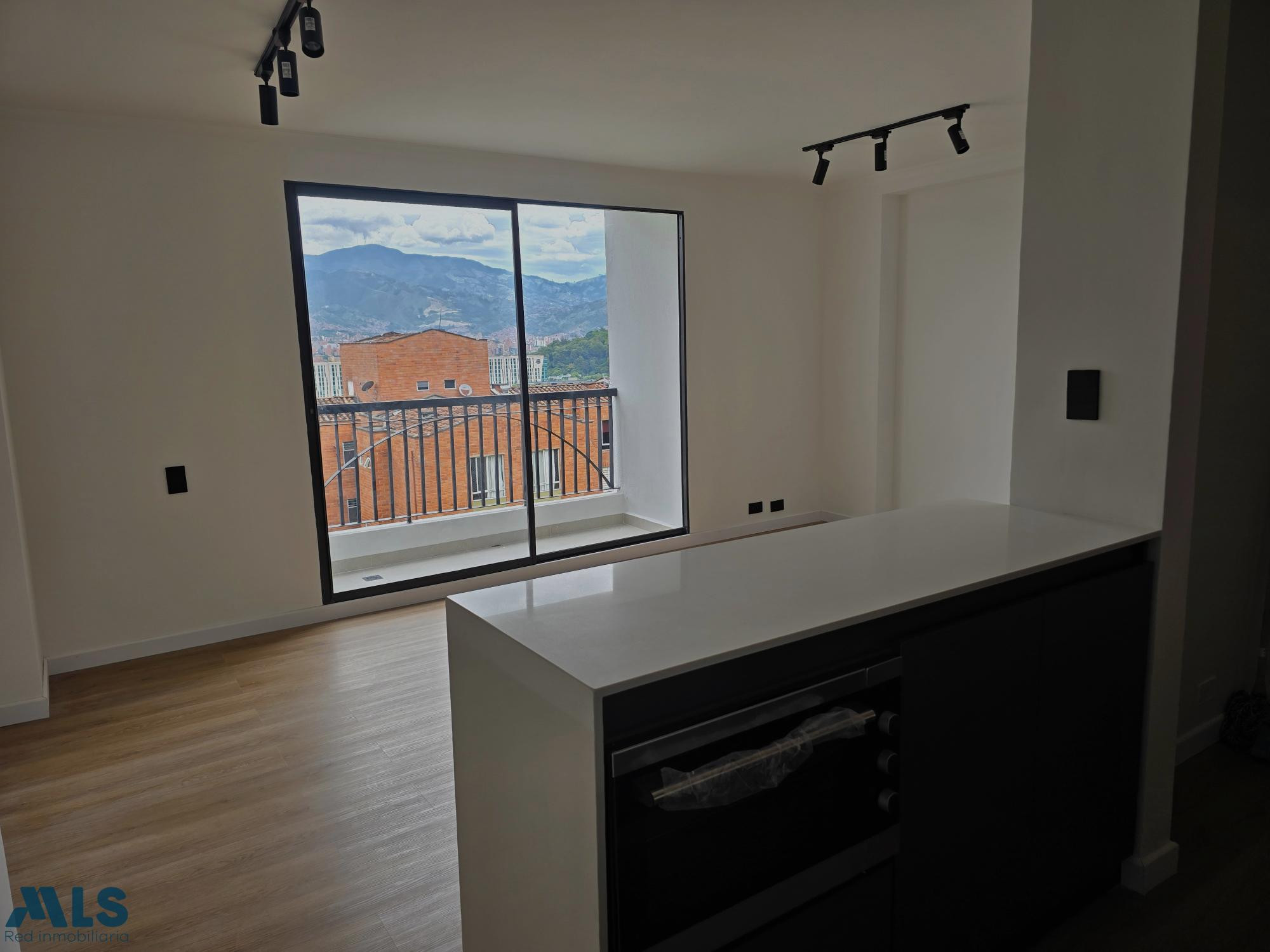 APARTAMENTO EN VENTA EN LOMA DE SAN JULIÁN medellin - loma de san julian