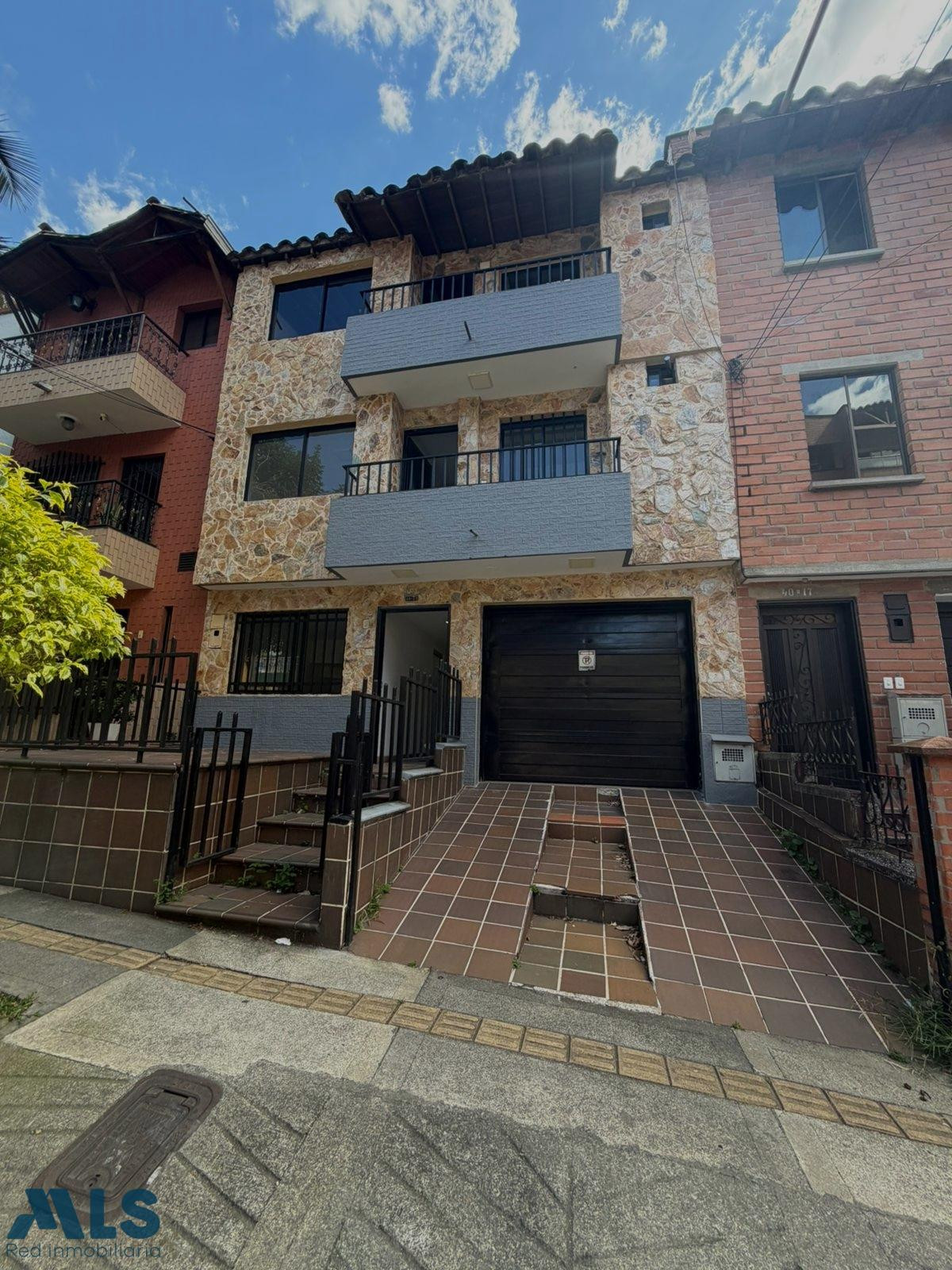 CASA EN VENTA envigado - el trianon