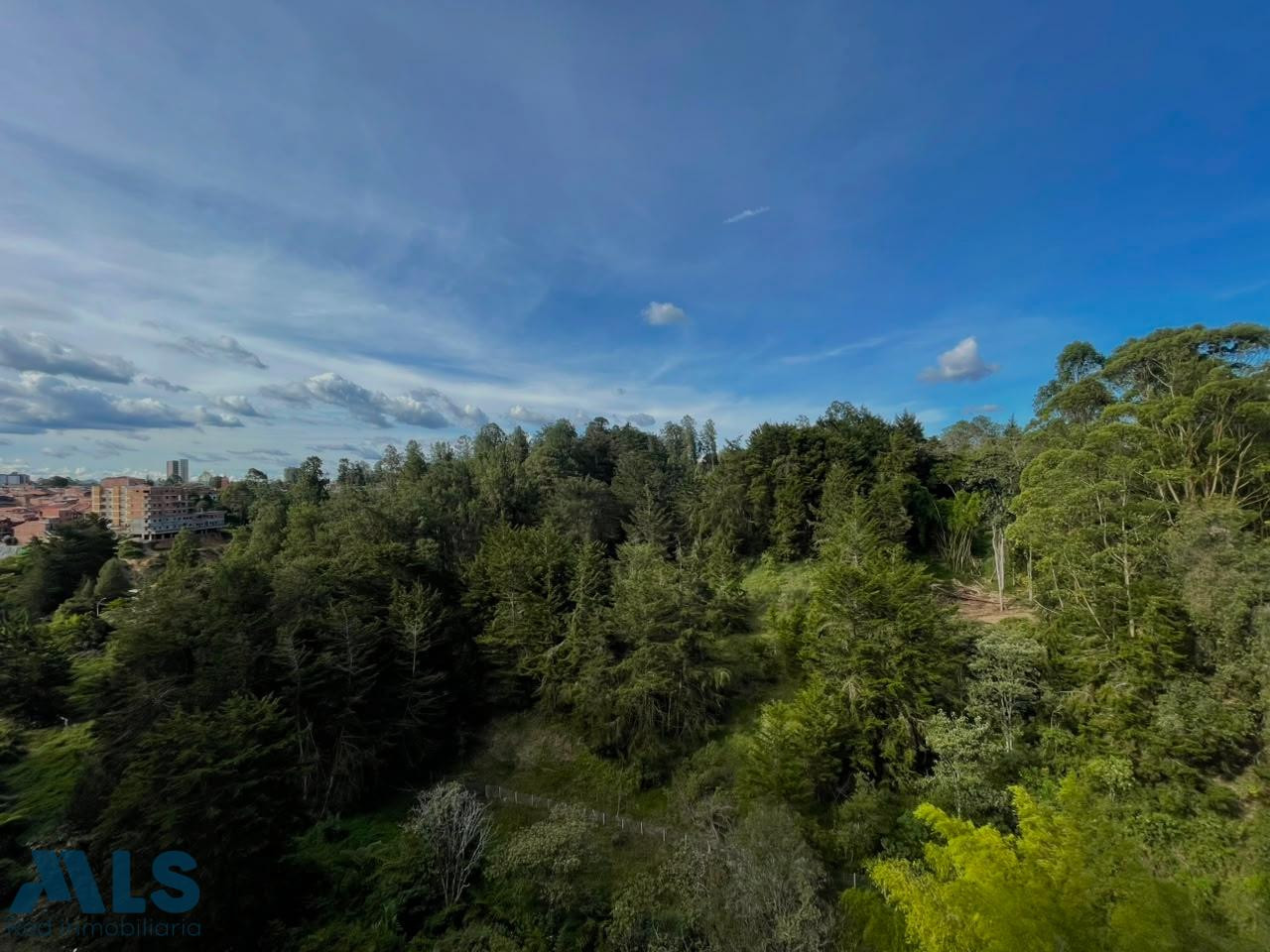 SE VENDE APARTAMENTO EN RIONEGRO rionegro - v el rosal