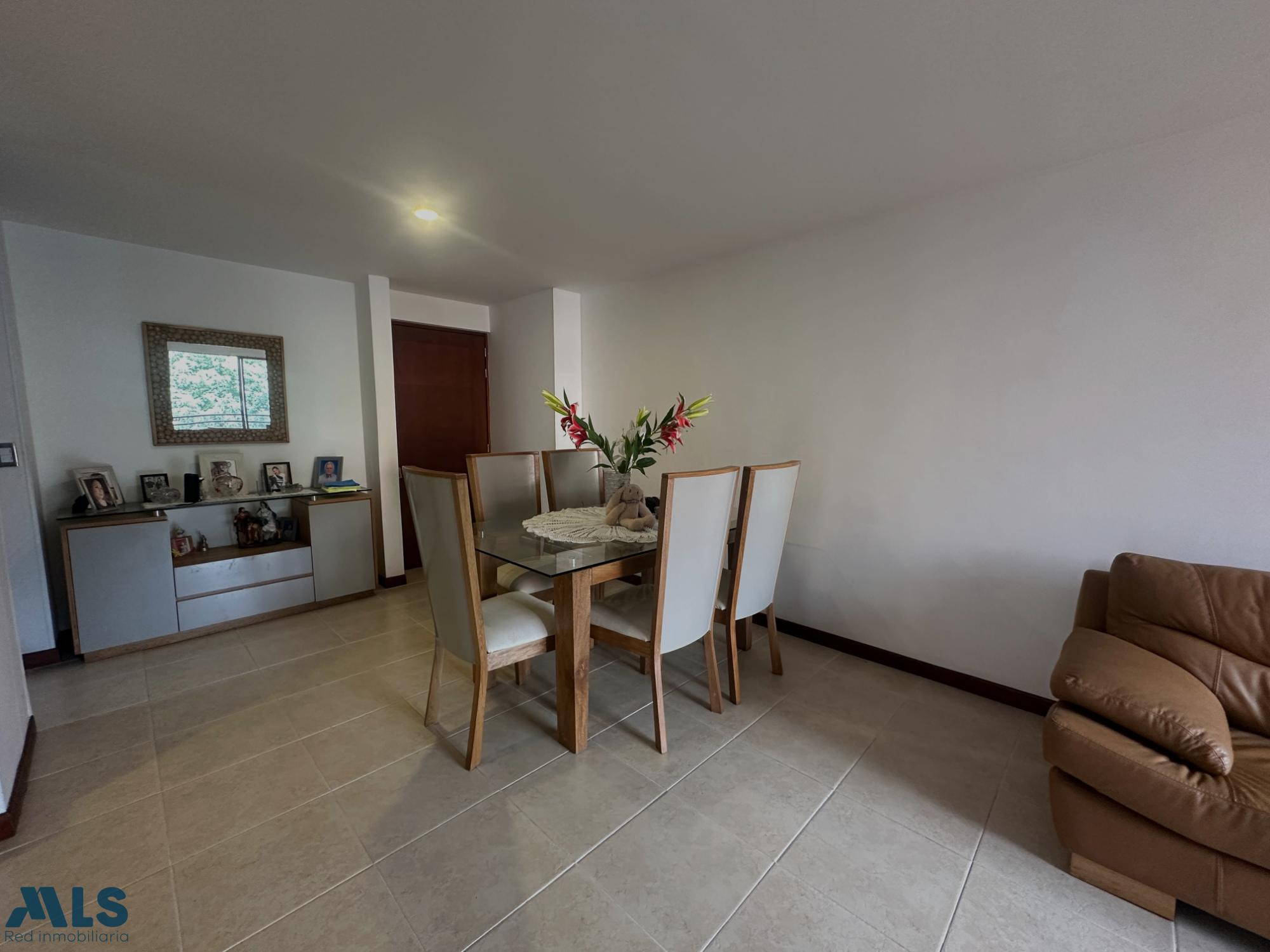 Apartamento en sector plano y tranquilo de Envigado envigado - otraparte