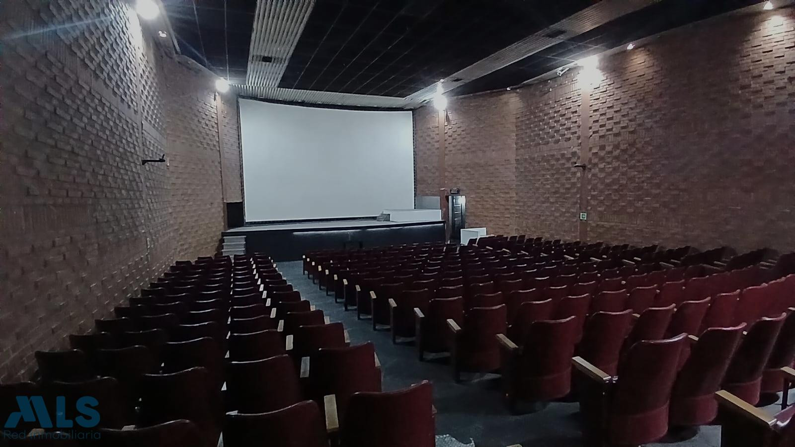 Local Comercial amplio medellin - centro