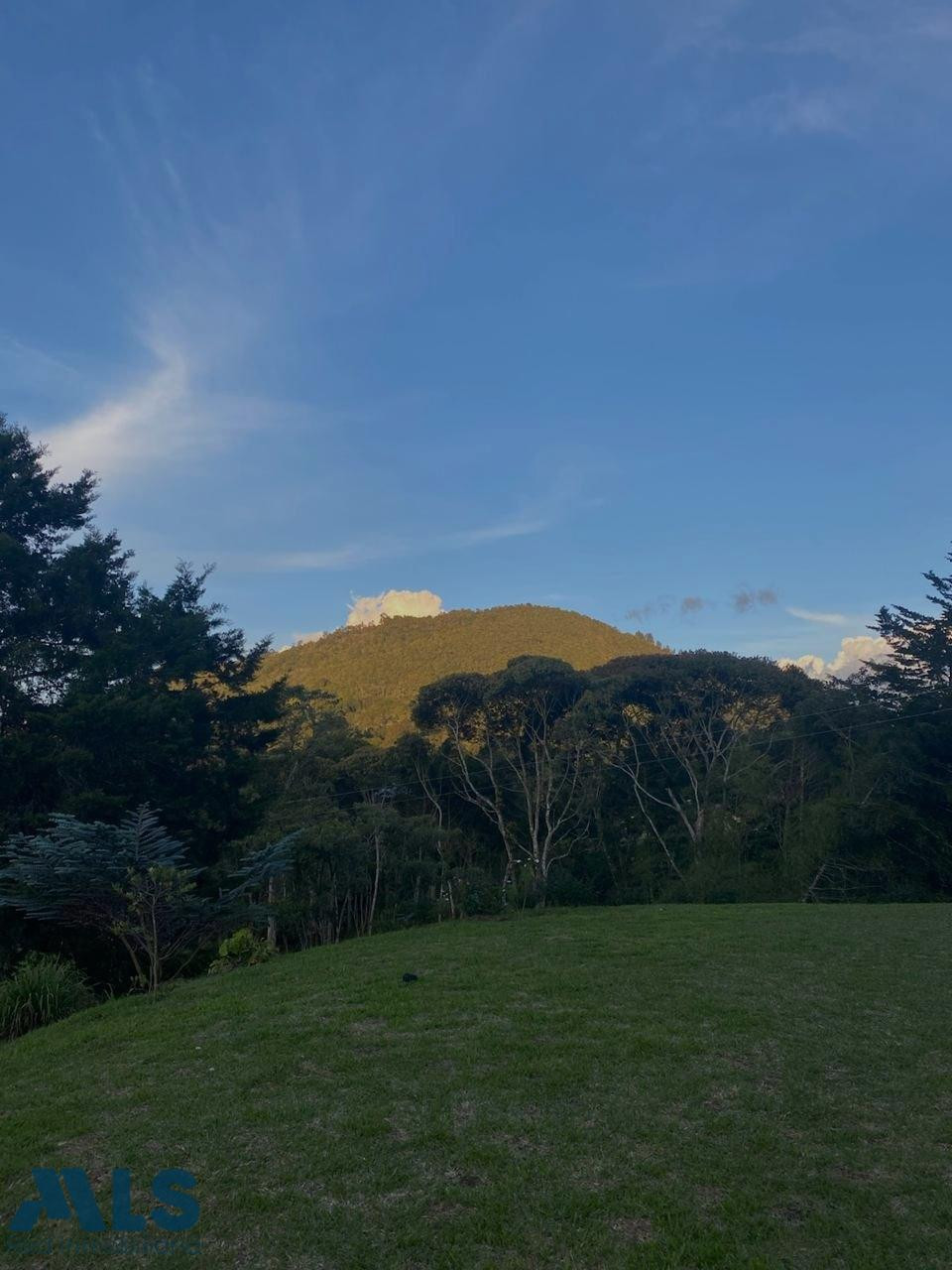 hermosa casa campestre de 1 nivel rionegro - v el capiro rionegro