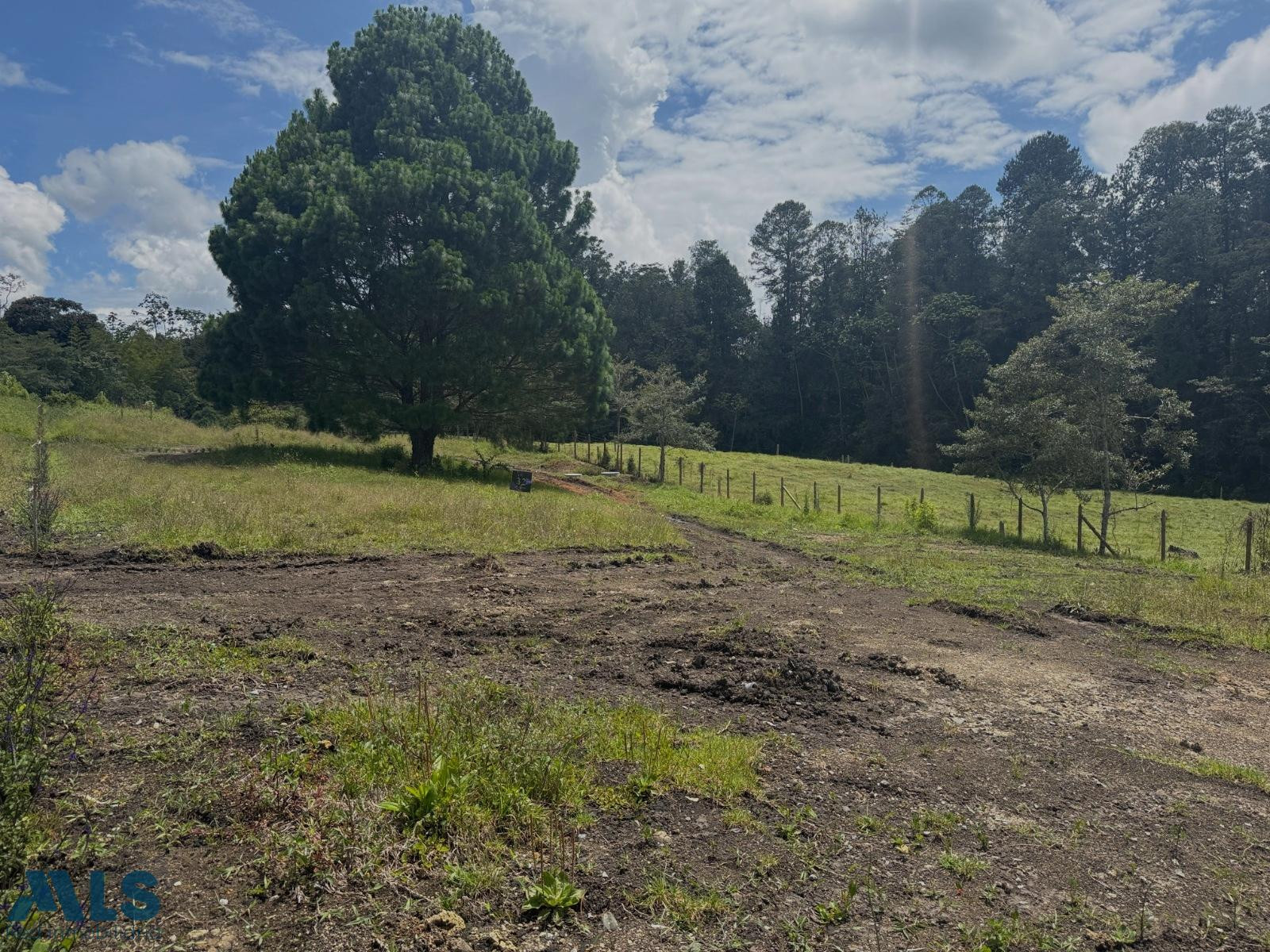 Lote en venta en la Ceja la-ceja - via la ceja la union