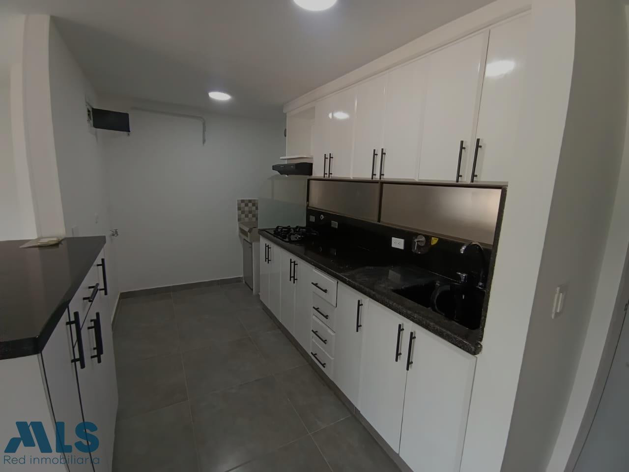 EXCELENTE APARTAMENTO PARA INVERSION O VIVIR ENVIGADO- SEÑORIAL envigado - senorial