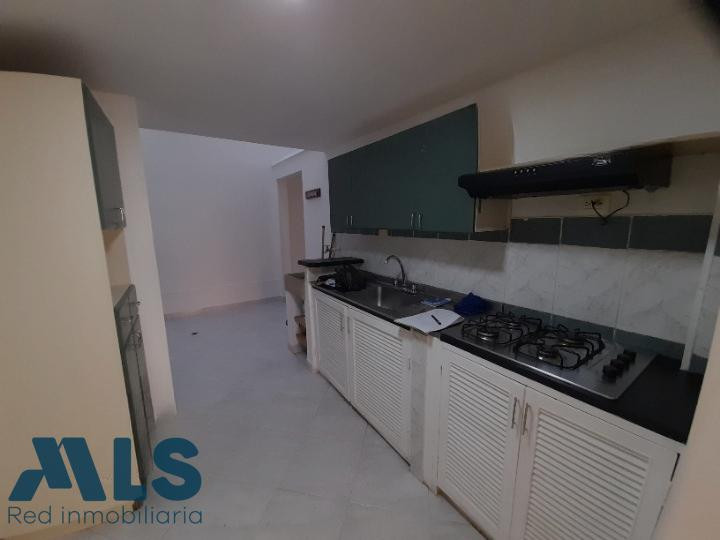 EN VENTA CASA DE DOS NIVELES MAS TERRAZA EN PRADOS DE SABANETA sabaneta - prados de sabaneta