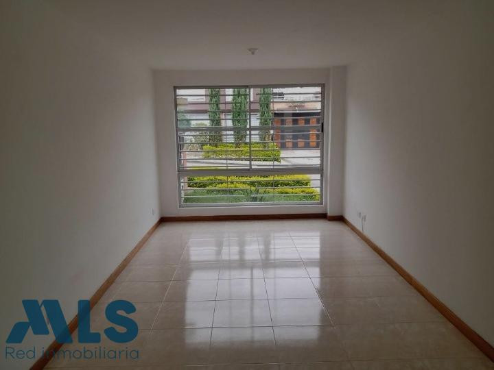 Hermosa casa esquinera disponible para venta en Rionegro rionegro - la presentacion