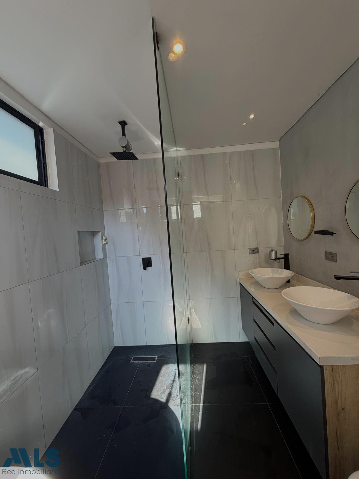 Casa campestre a 18 min del Aeropuerto san-vicente - autopista medellin bogota