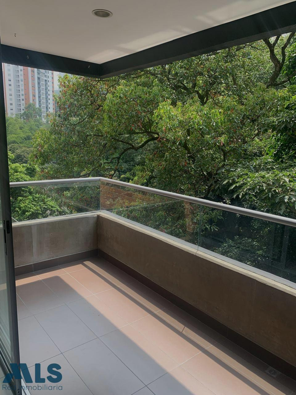 Hermoso apartamento muy bien ubicado medellin - castropol