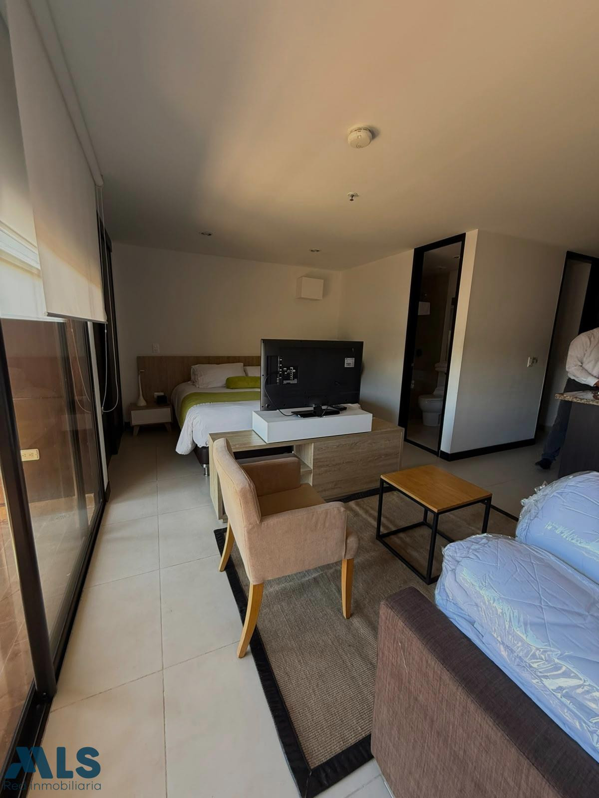hermoso apartamento en vivienda y hoteleria rionegro - aeropuerto