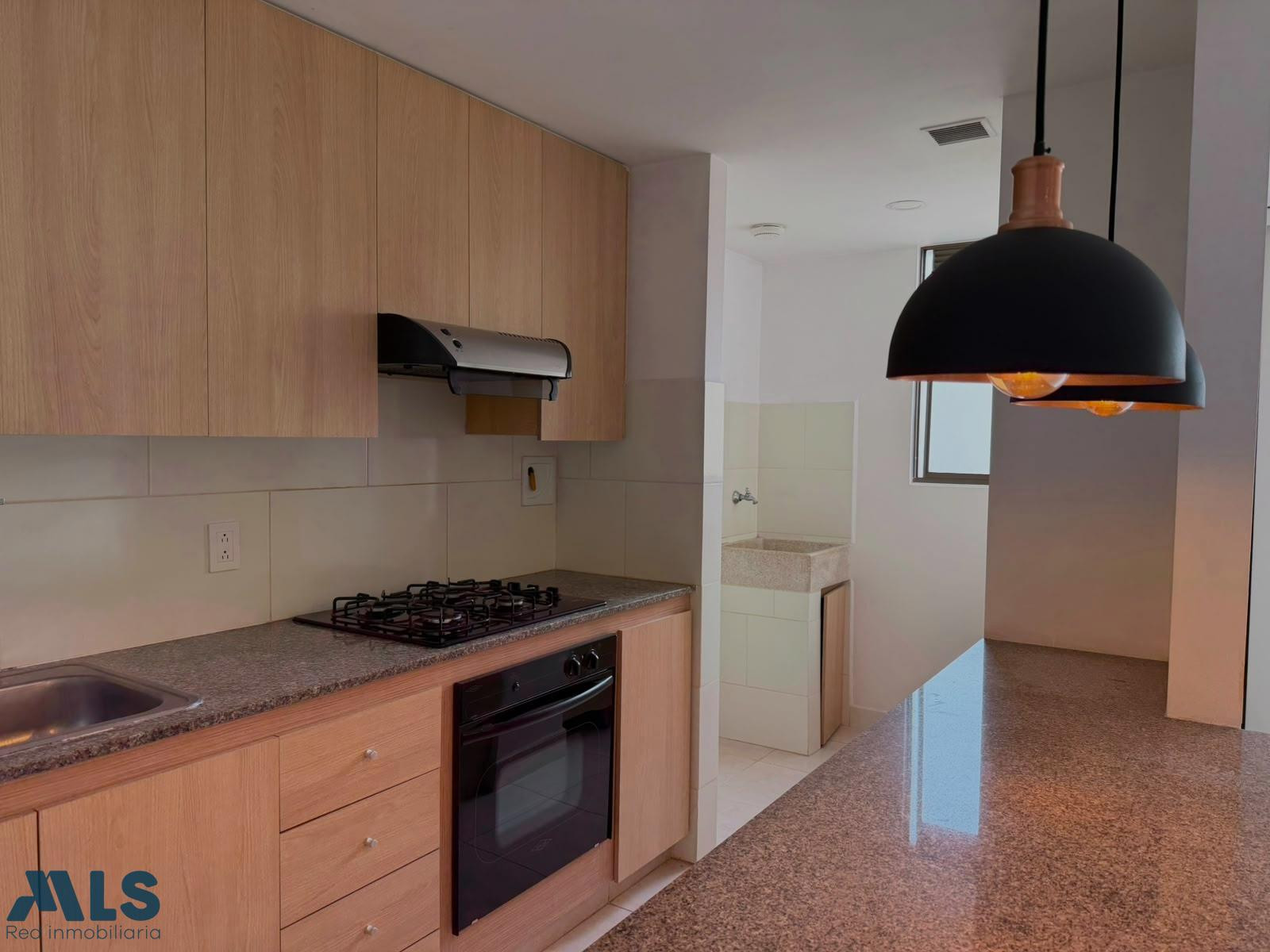 Excelente apartamento en Zúñiga | Ubicación estratégica y segura envigado - zuniga