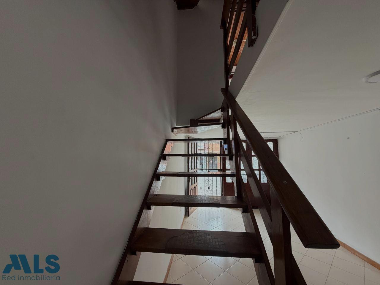 Casa Unifamiliar de 3 niveles en Venta Guayabal Casalinda Medellín medellin - casalinda
