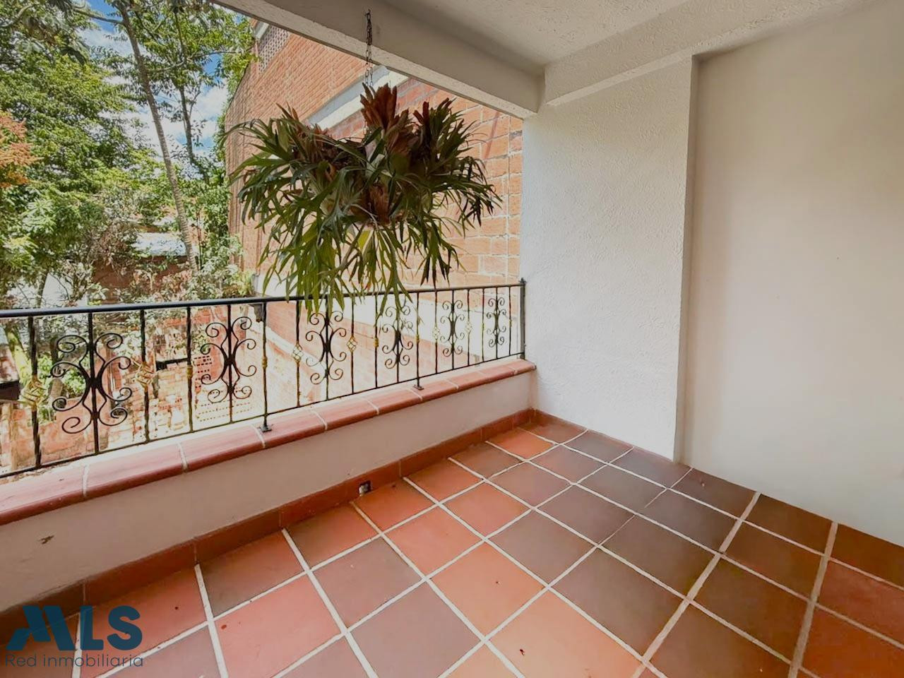 CASA PARA LE VENTA EN LA ESTRELLA, EXCELENTE PARA INVERSIONISTA la-estrella - poblados del sur