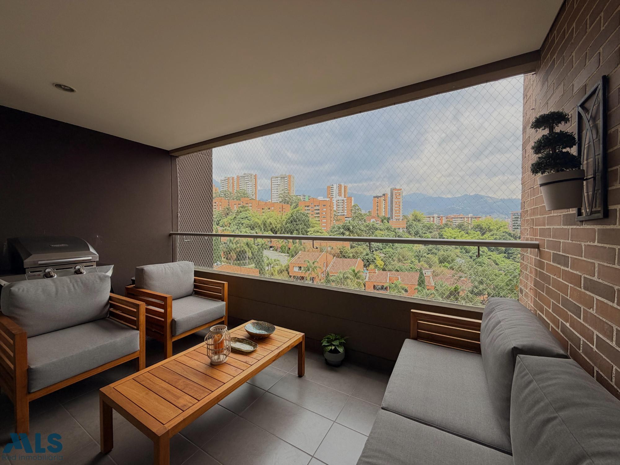 | V E N T A | Apartamento en Envigado Loma de Benedictinos. envigado - loma de benedictinos