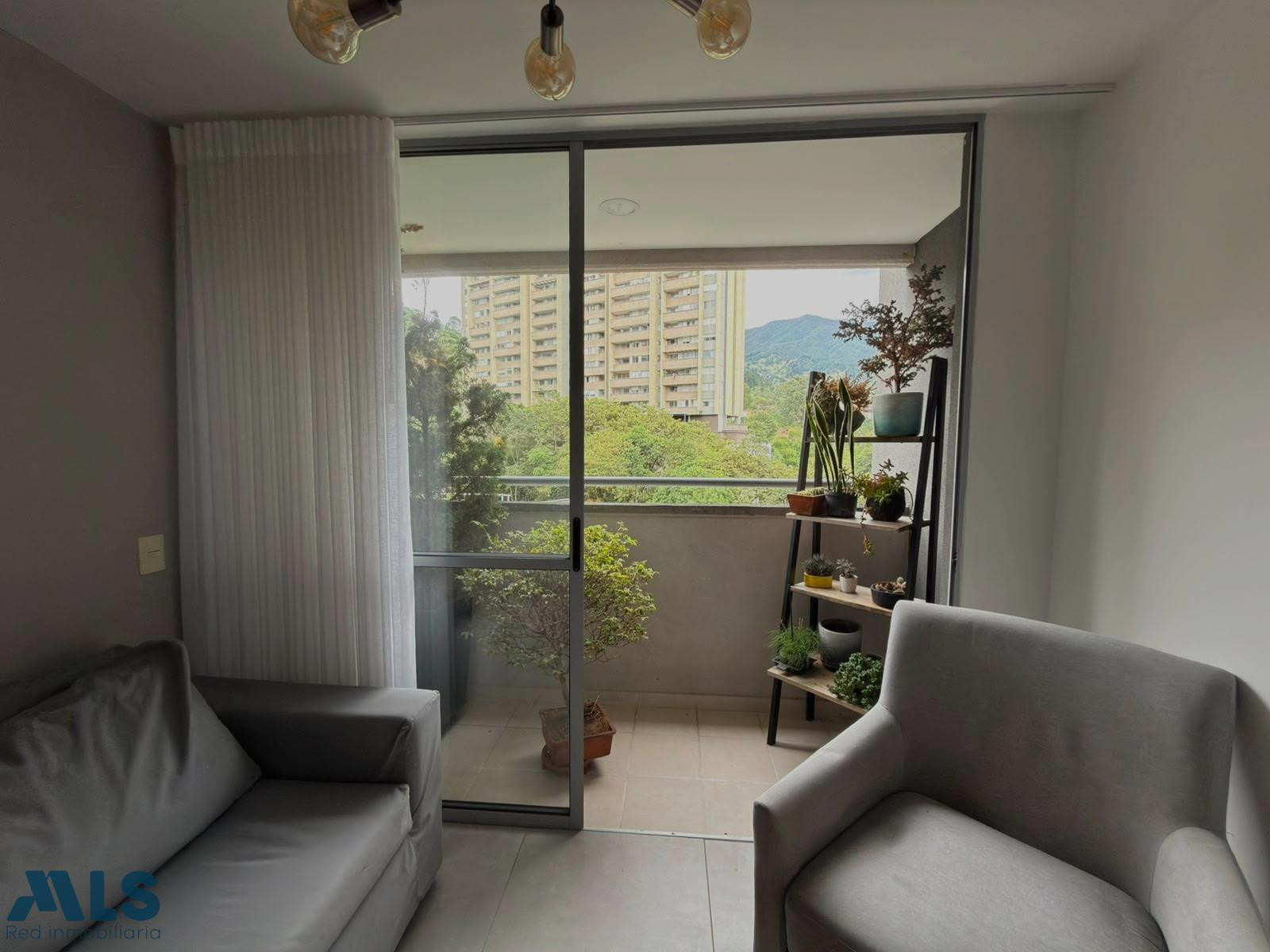 APARTAMENTO PISO BAJO EN ENVIGADO envigado - el chingui