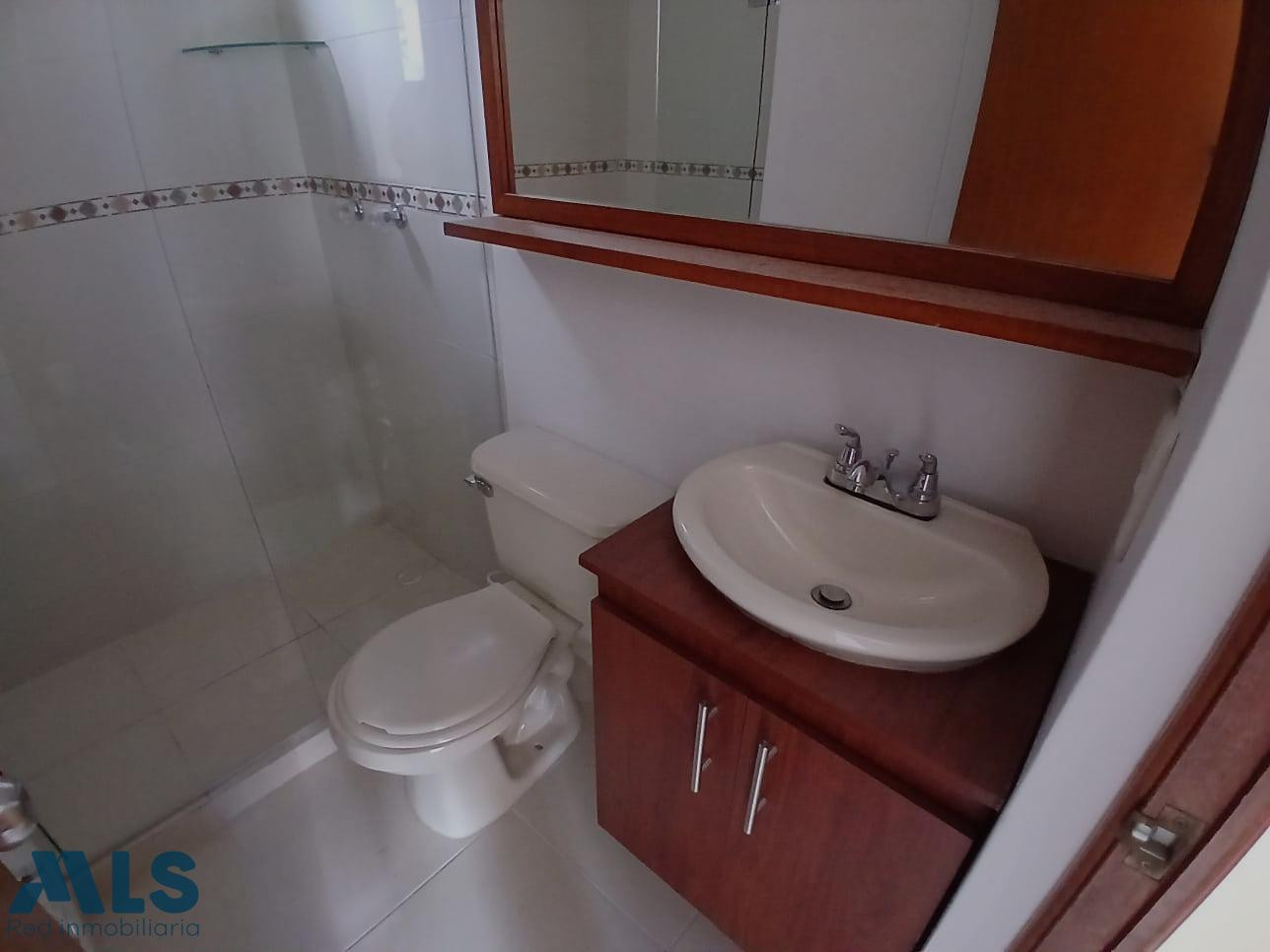 Apartamento con excelente ubicación envigado - camino verde