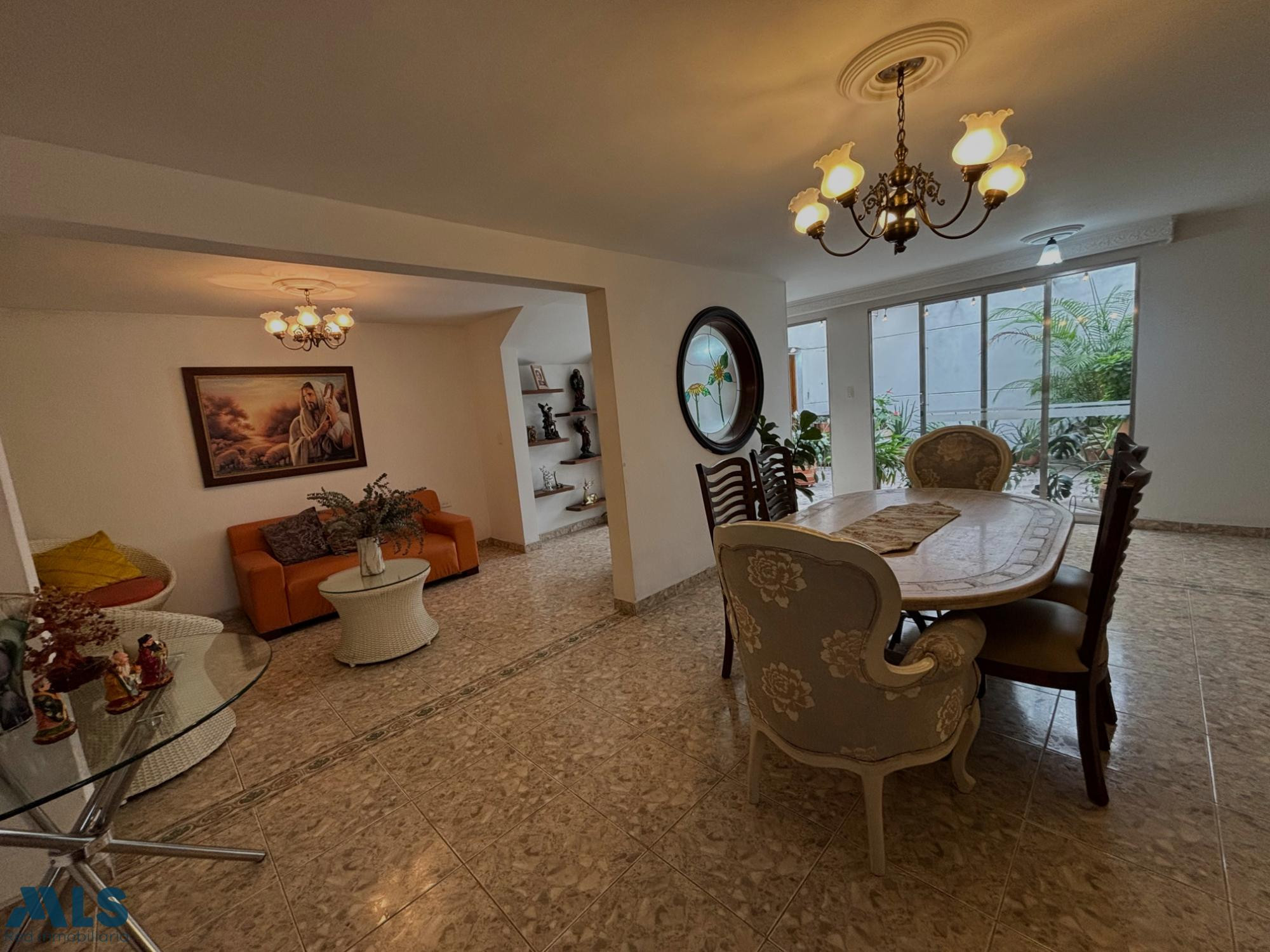 Casa primer piso en La Castellana medellin - la castellana