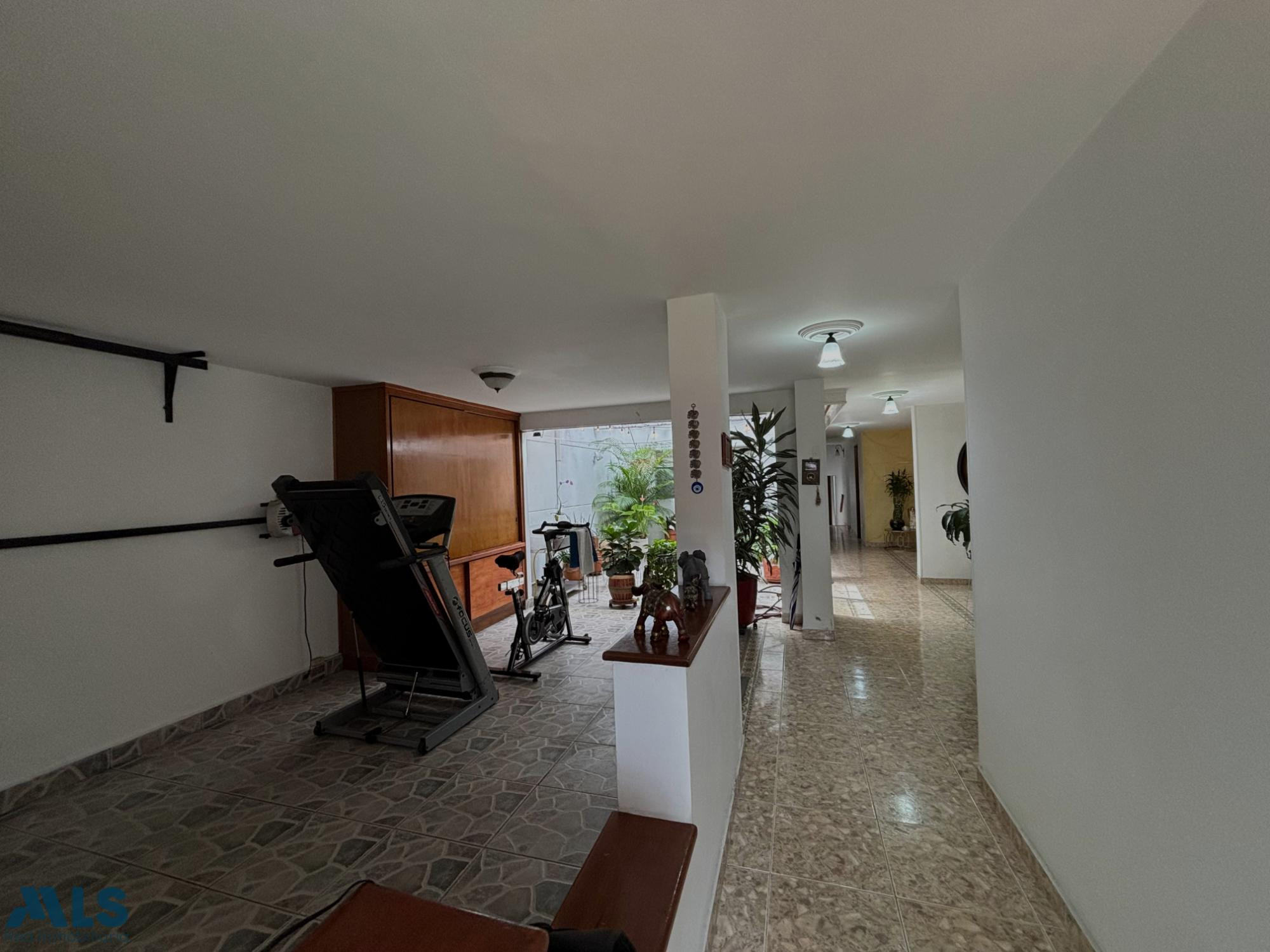 Casa primer piso en La Castellana medellin - la castellana