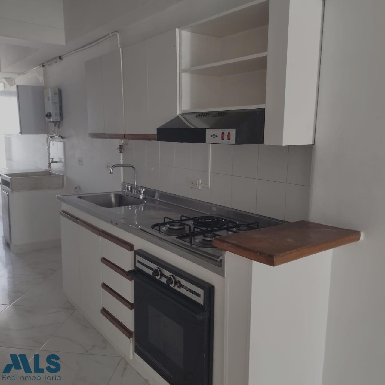 ACOGEDOR APARTAMENTO ZONA RESIDENCIAL PRADO-LA CANDELARIA medellin - prado