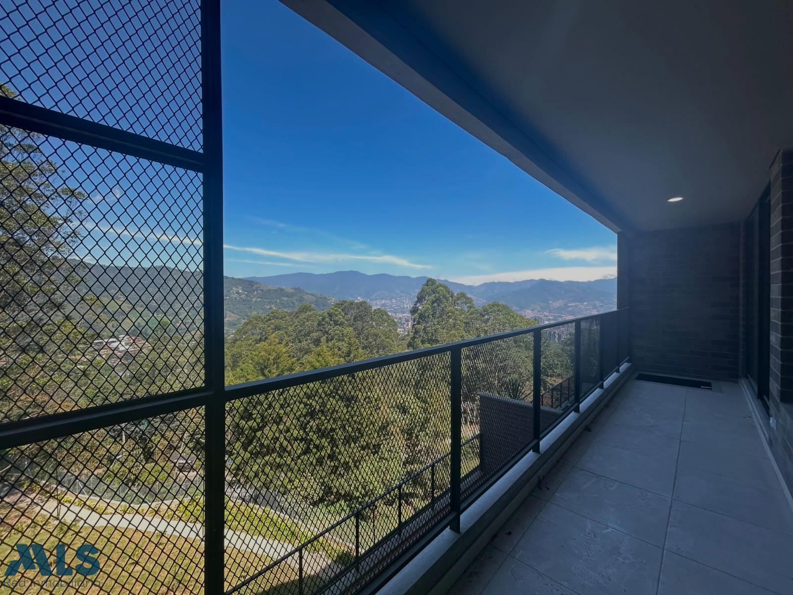 Apartamento en Venta en Envigado envigado - loma del escobero