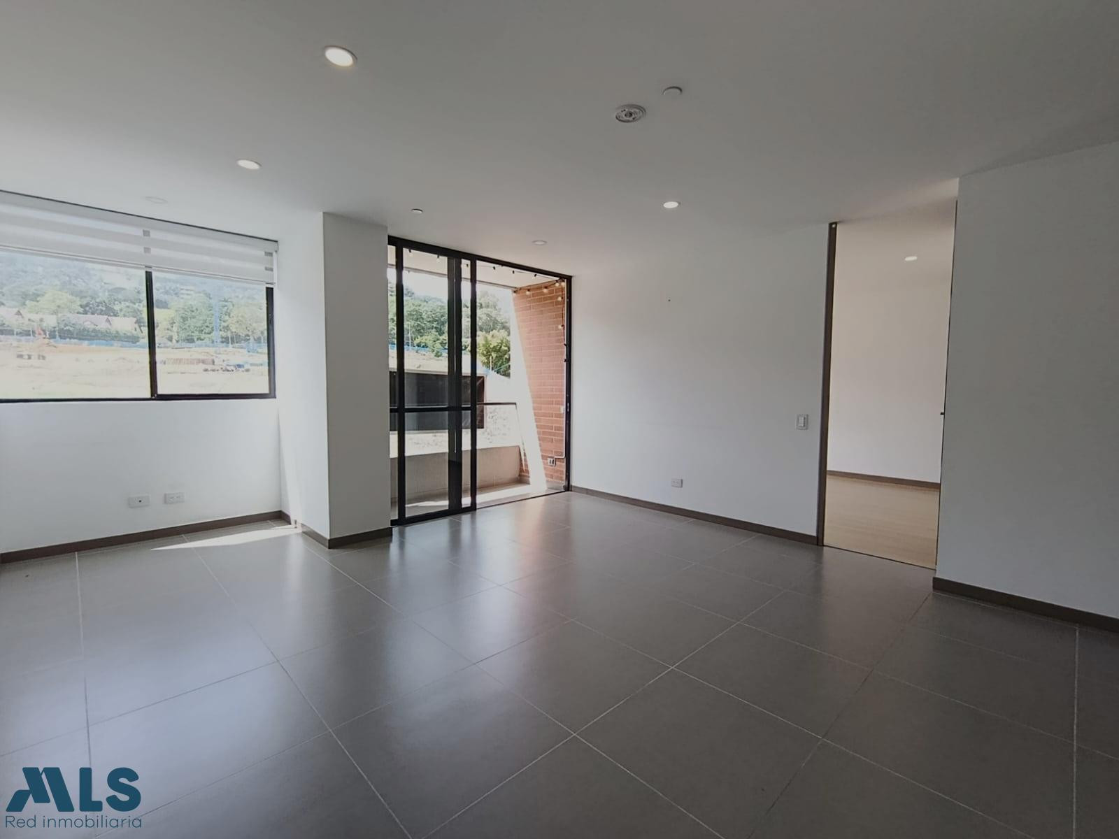 Apartamento en venta en Envigado, Sector Lomas de las Brujas envigado - loma de las brujas