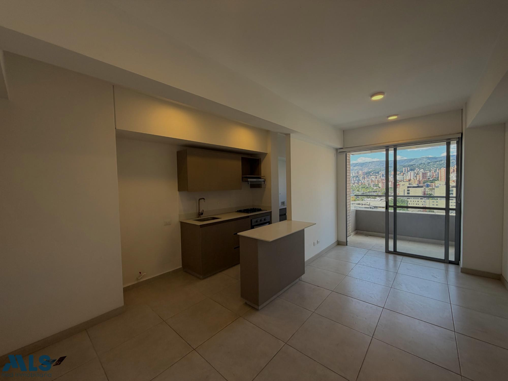 Venta apartamento en parte plana de Envigado envigado - el portal
