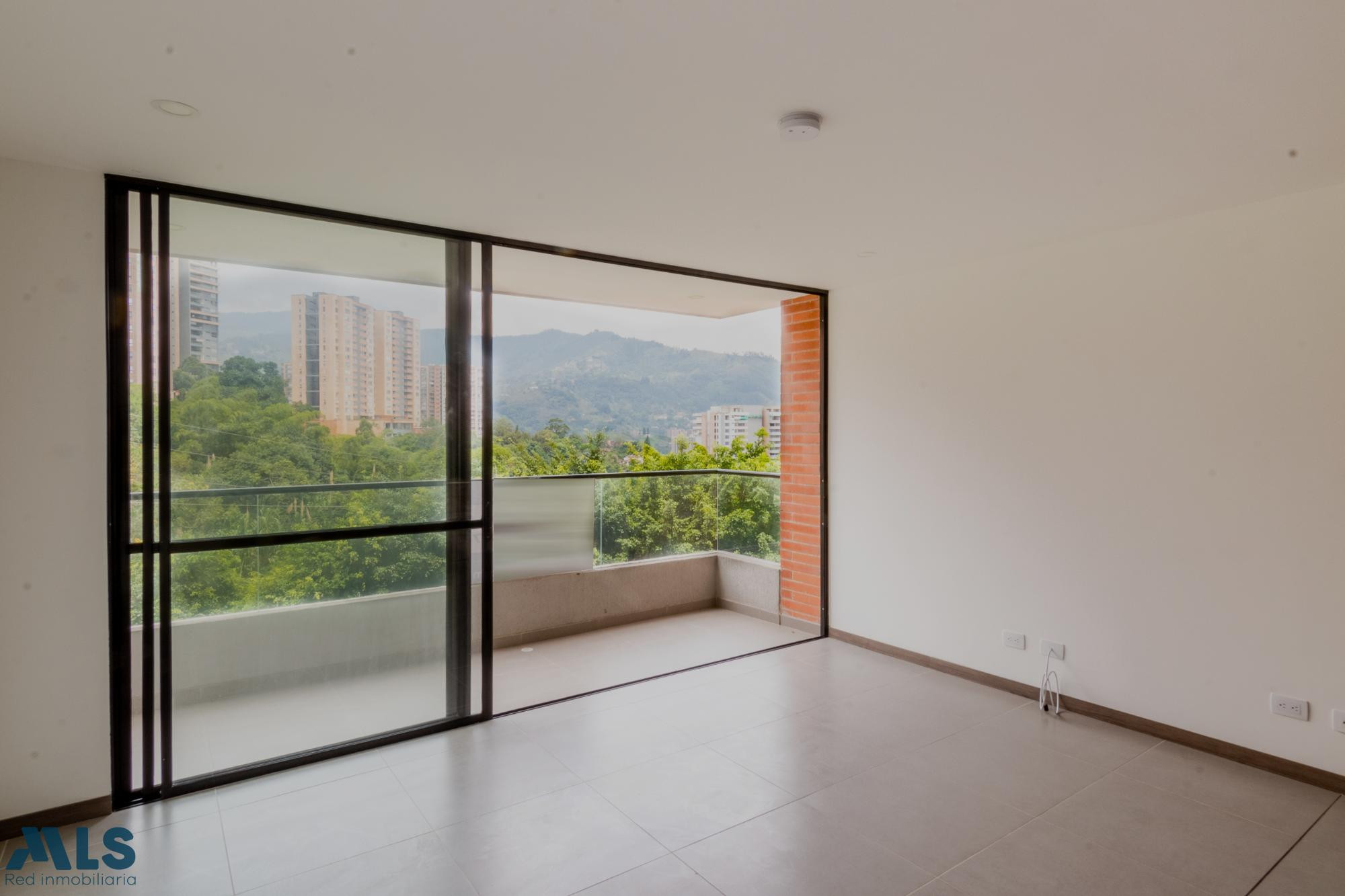 Hermoso apartamento en sector de la Loma de las brujas envigado - loma de las brujas