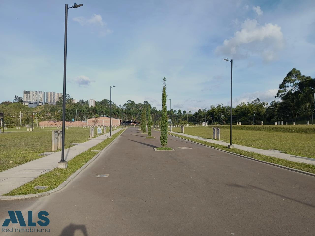 Venta Lote en Unidad Residencial Marinilla Antioquia marinilla - alcaravanes