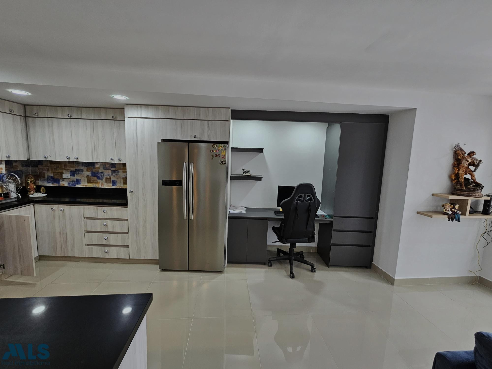 AMPLIO Y HERMOSO APARTAMENTO EN SABANETA AVES MARIA sabaneta - aves marias
