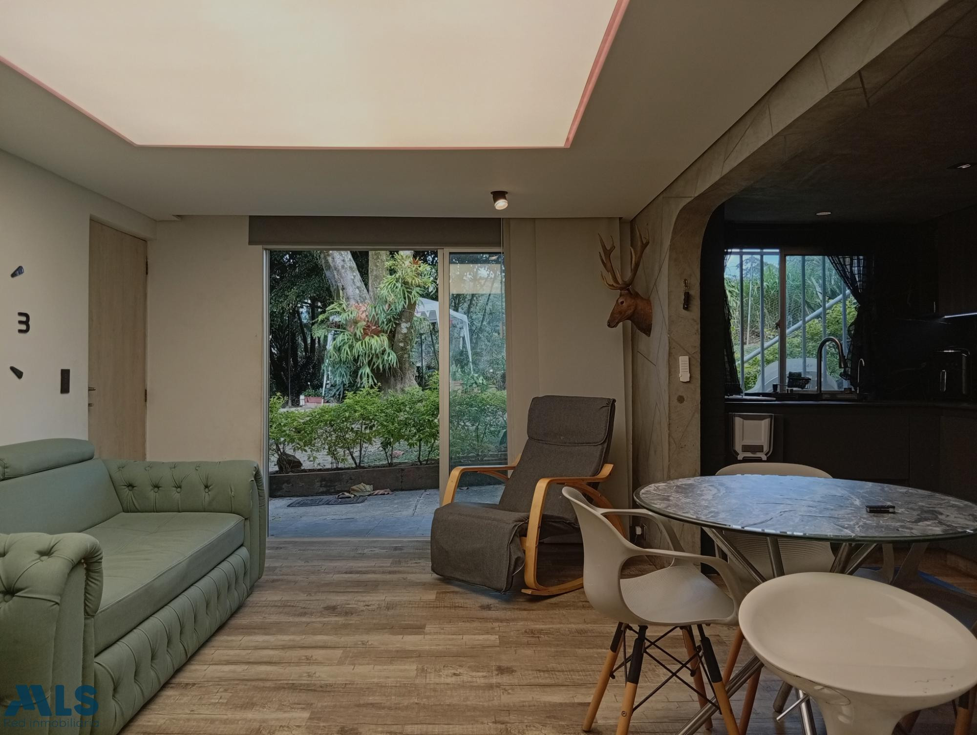 Acogedora Casa en Venta en Viviendas del Oeste 2 medellin - el rincon