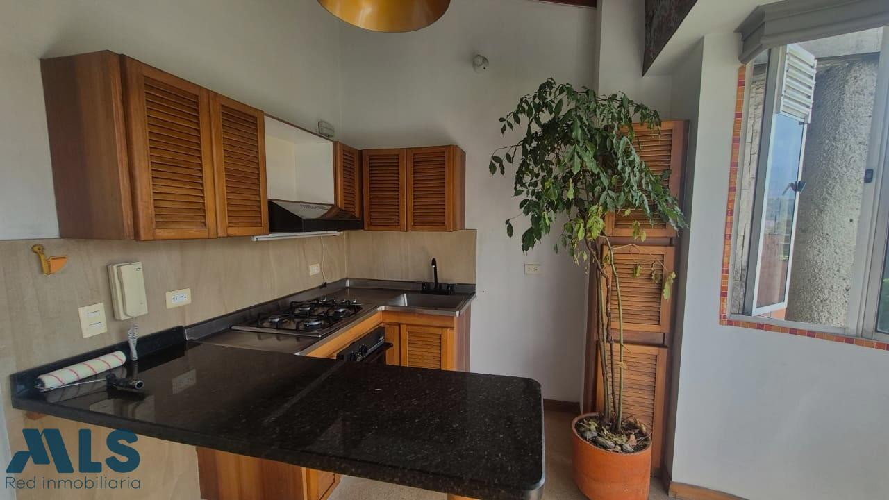 apartaestudio para la venta disponible medellin - laureles