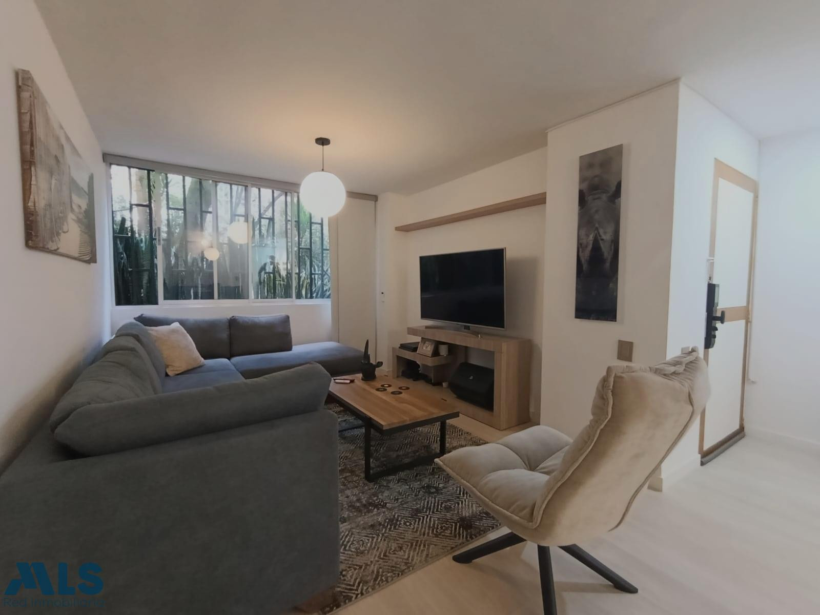 Apartamento en venta en El Poblado, sector La Frontera medellin - la frontera
