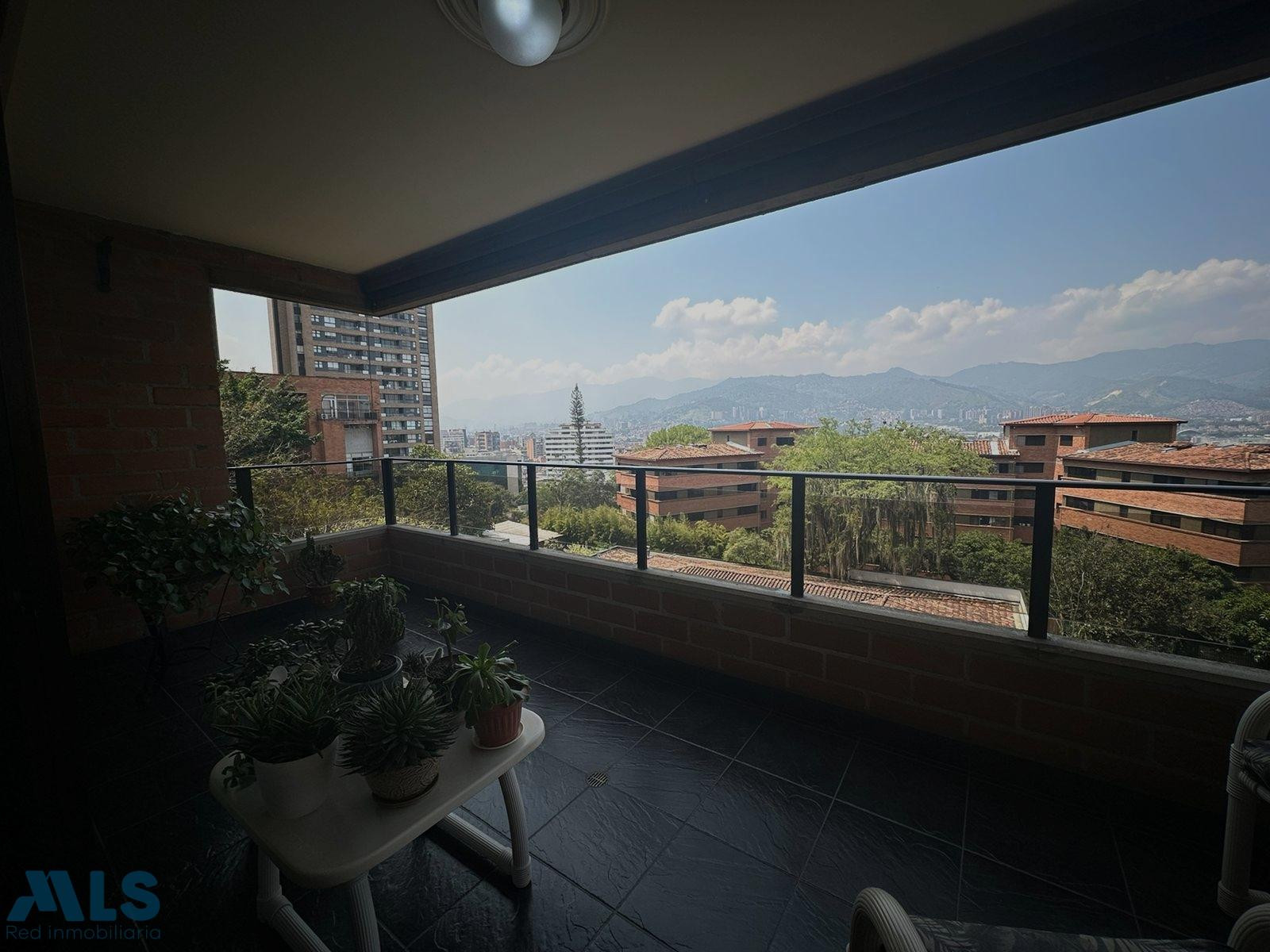 VENDO APTO POBLADO - CASTROPOL - ÁREA GRANDE medellin - castropol