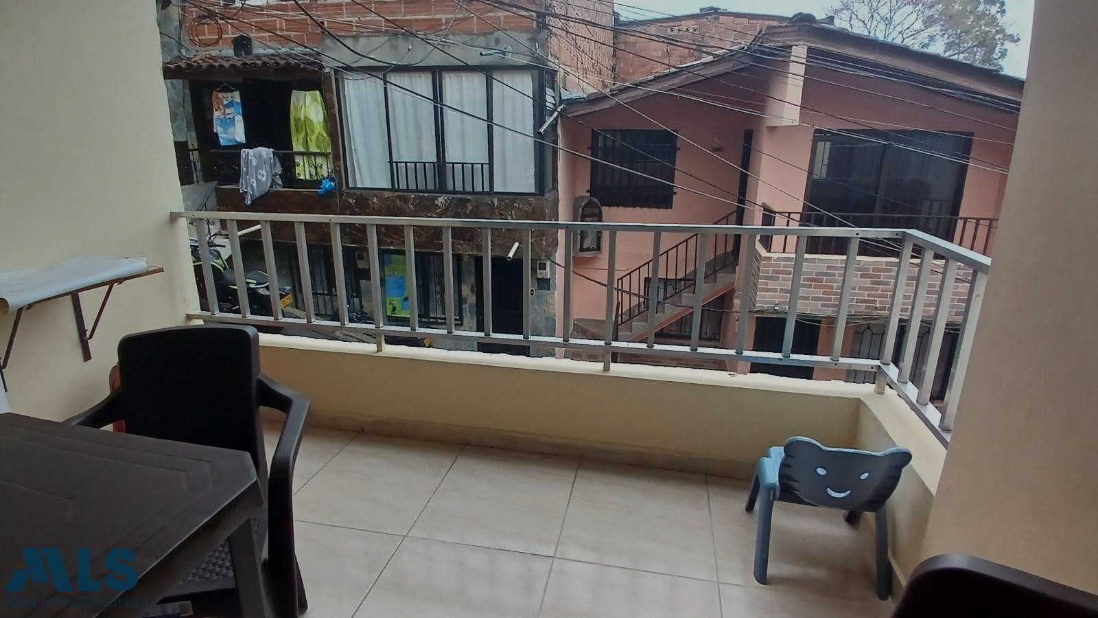 Casa unifamiliar amplia. medellin - campo valdes n 1