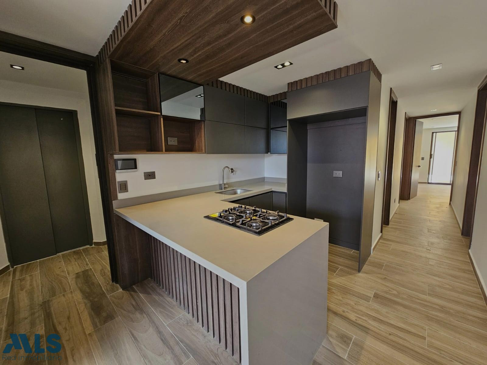 Precioso y confortable apartamento nuevo muy cerca del centro comercial Unicentro. medellin - conquistadores