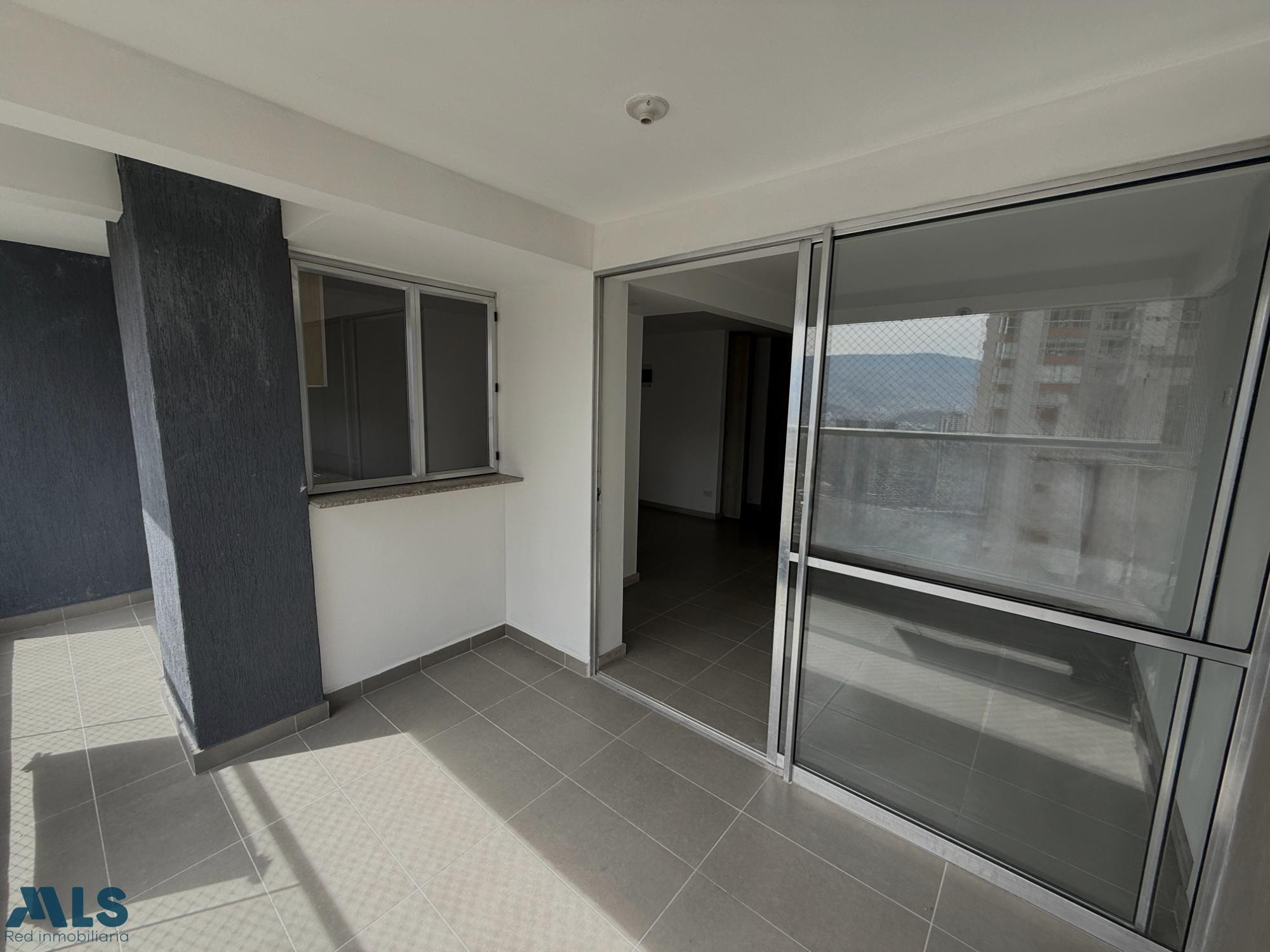 Apartamento sector Loma de Los Bernal en Belén, con linda vista. medellin - loma de los bernal