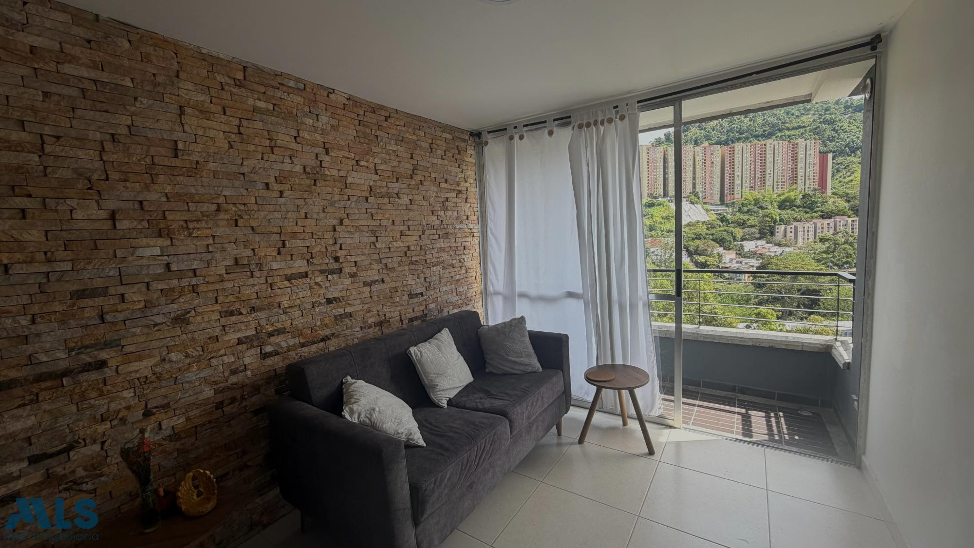 Apto Moderno en Piso 14 con Vista Panorámica medellin - belen rodeo alto