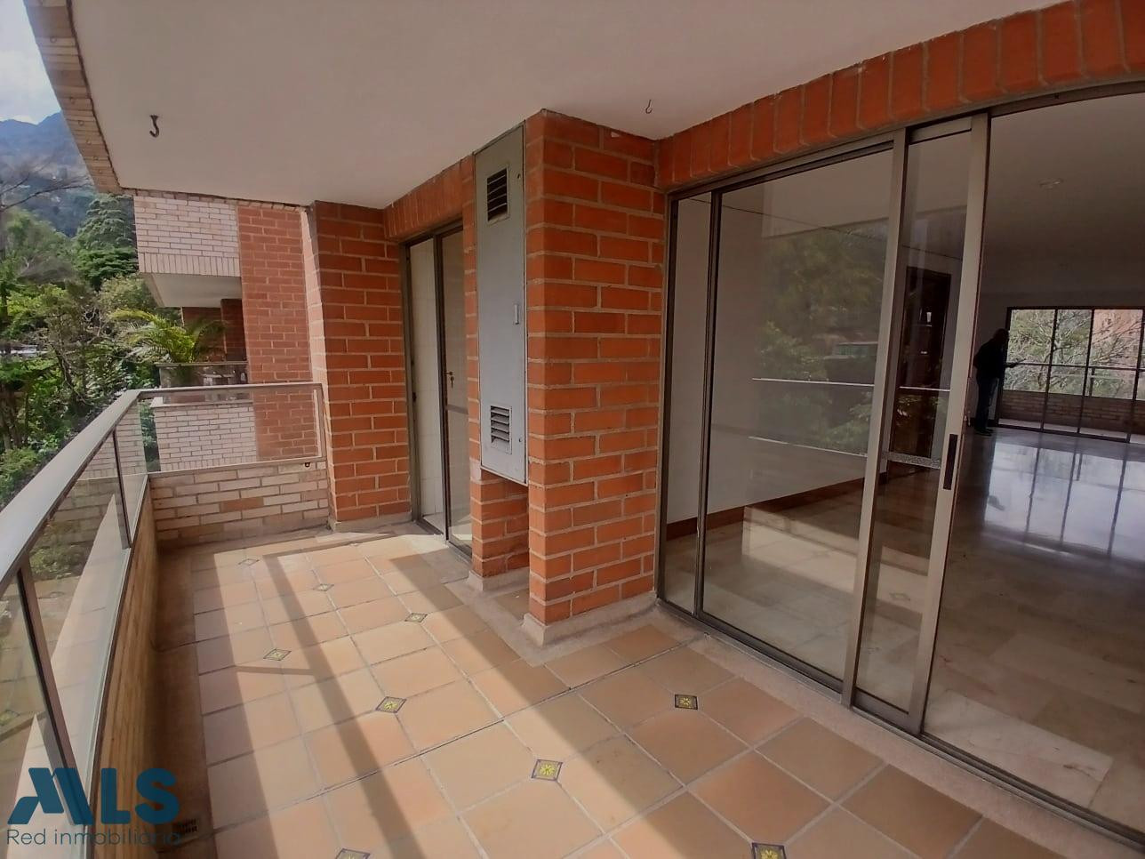 Apartamento con todo lo que necesitas para vivir medellin - san lucas