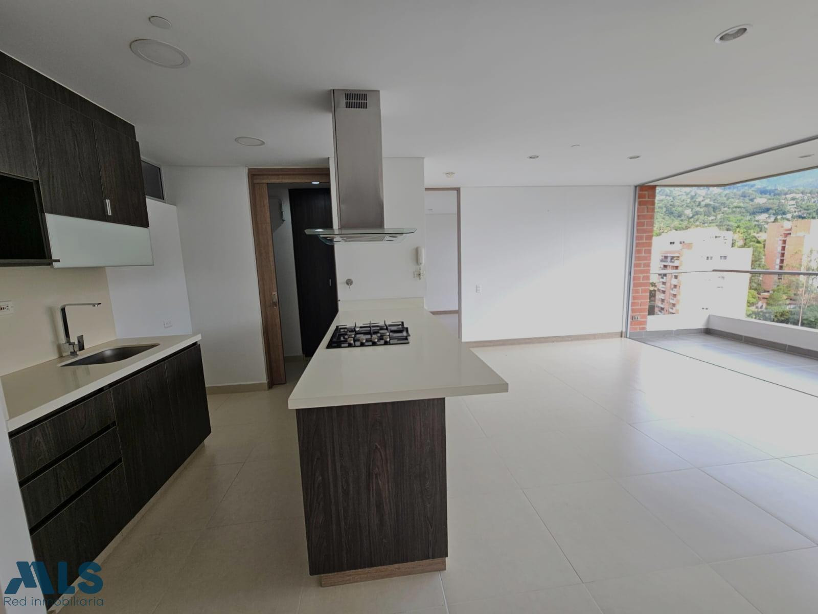 APARTAMENTO MODERNO DE 2 ALCOBAS CON LA VISTA MAS ESPECTACULAR DE ENVIGADO envigado - loma de los mesa