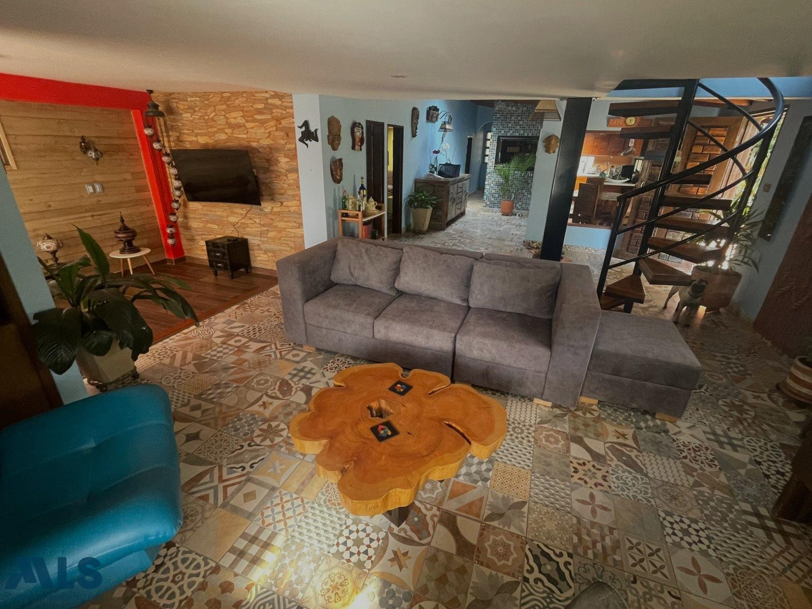 Finca independiente en venta en Rionegro, vereda La Playa rionegro - v la playa