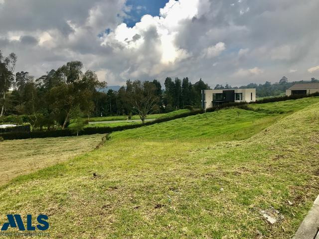 Hermoso lote en parcelacion envigado - alto de las palmas