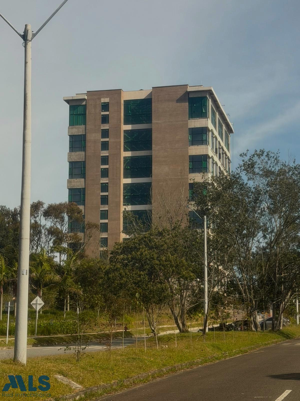 | V E N T A | EXCLUSIVA APARTA SUITE U OFICINA PARA ESTRENAR. POBLADO - PALMAS envigado - alto de las palmas