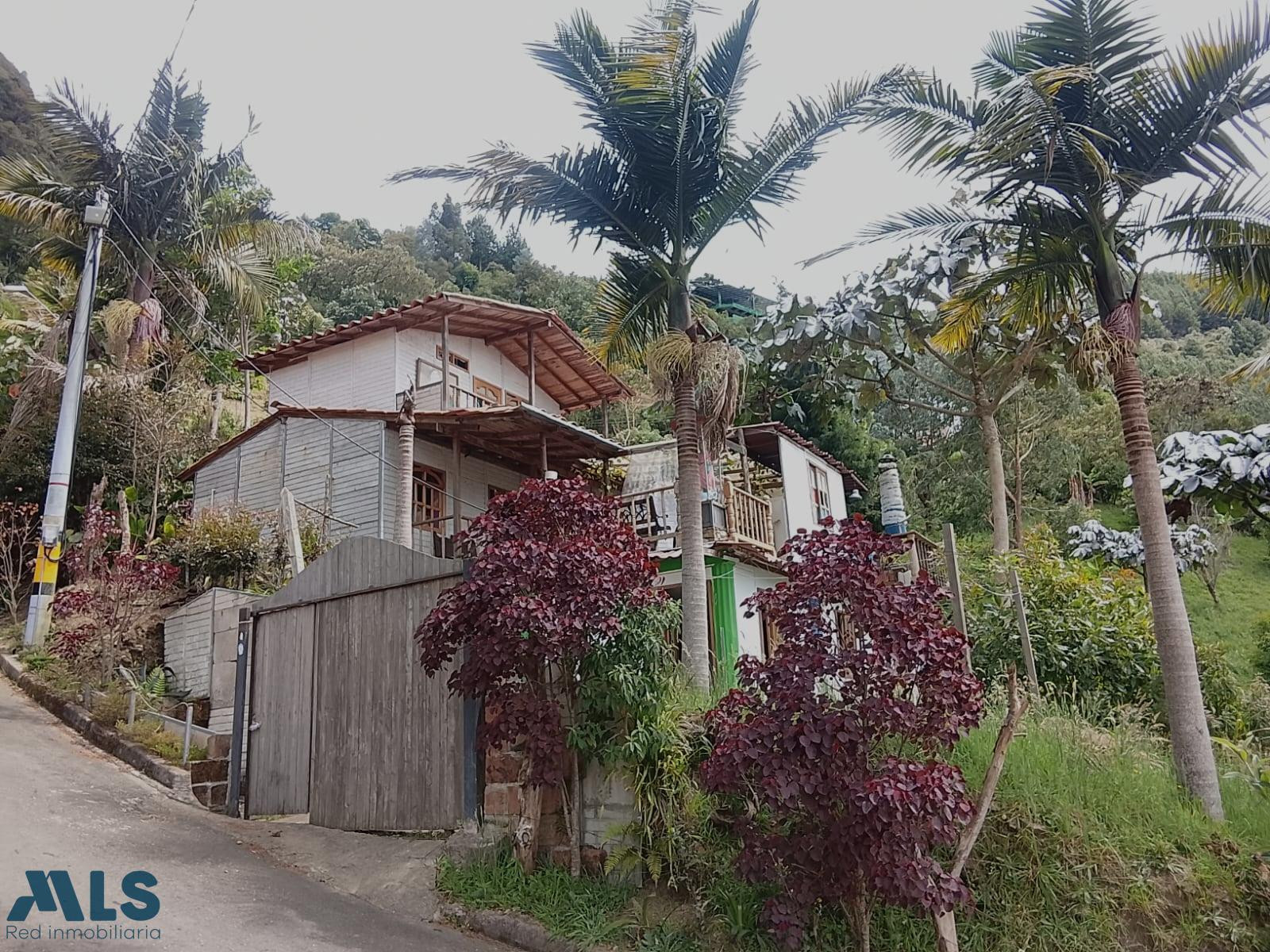 House for sale in Copacabana, Antioquia